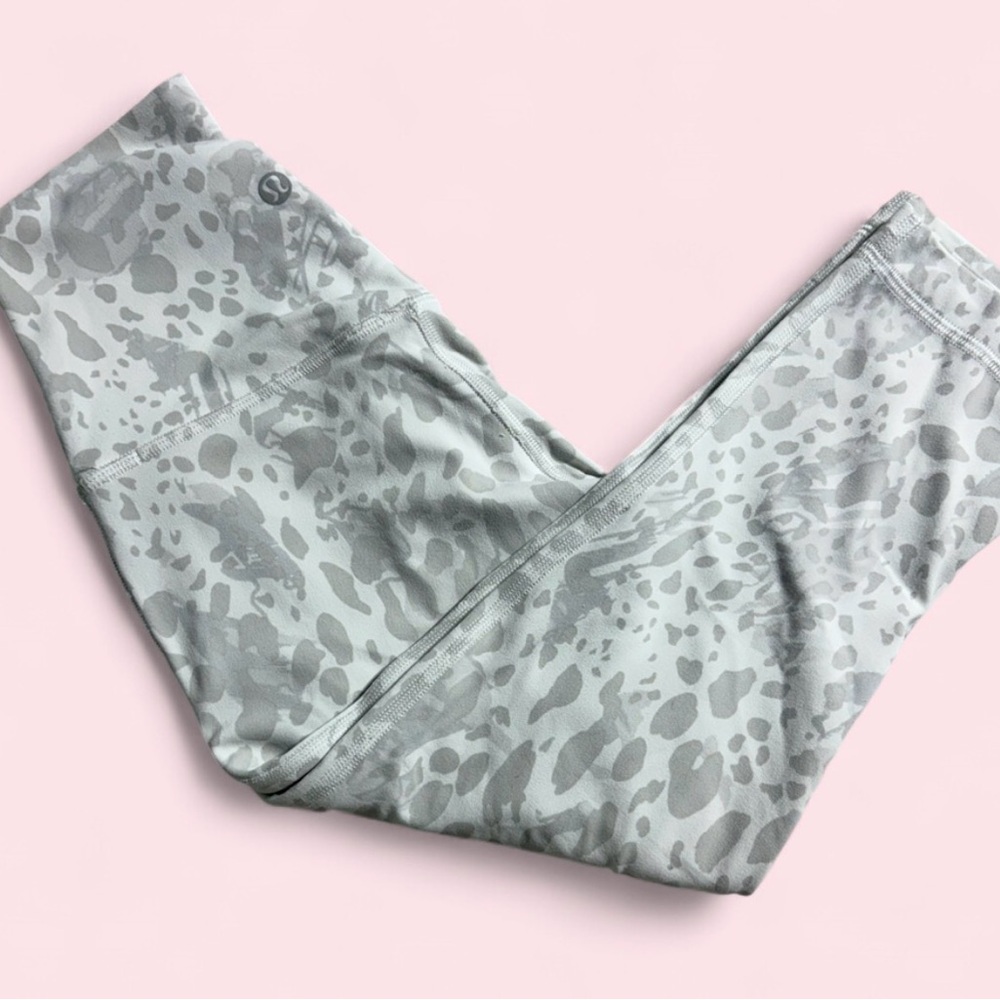 Lululemon Align Leggings – Size 0 (Knee Length)